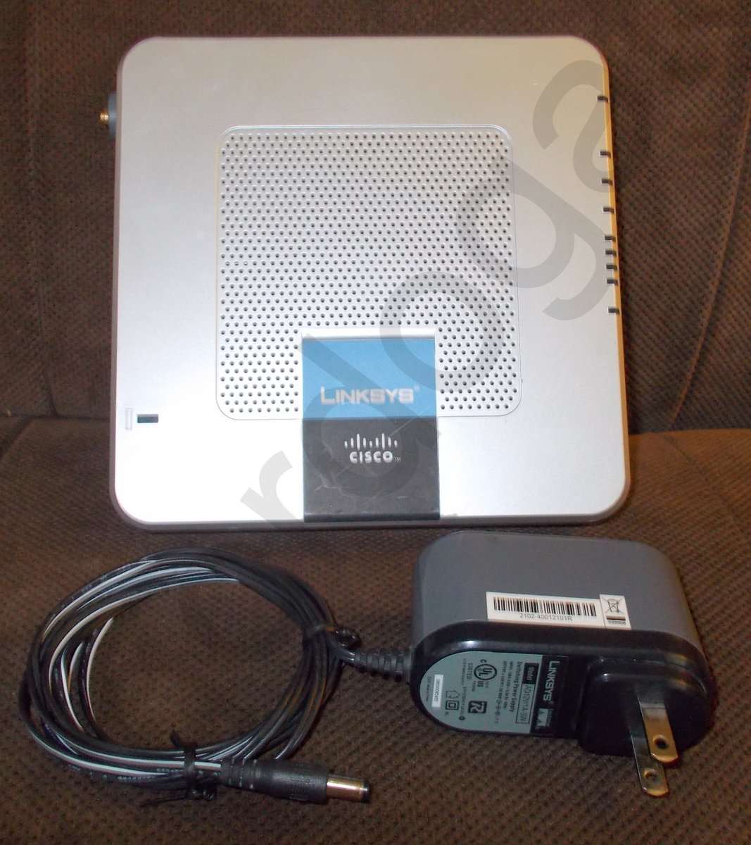 Linksys WRT54G3G-VN 54 Mbps 4-Port 10/100 Wireless G Router for Mobile Broadband