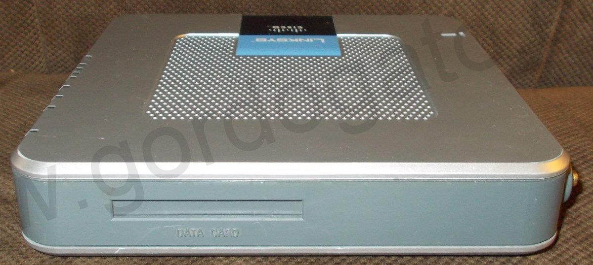 Linksys WRT54G3G-VN 54 Mbps 4-Port 10/100 Wireless G Router for Mobile Broadband - Image 4