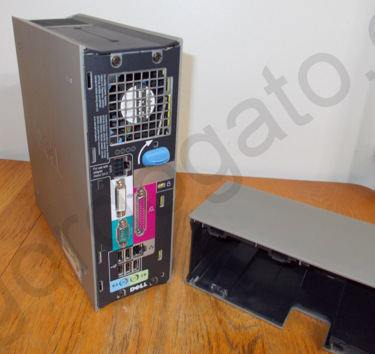 Dell Optiplex SX280 Desktop SFF Small PC Computer 512 RAM No HDD No OS w/ AC Adapter - Image 4