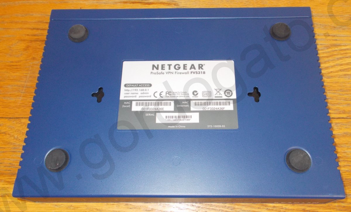 Netgear FVS318 v3 ProSafe VPN Firewall 8 Port Router (FVS318) w/ Install CD - Image 4