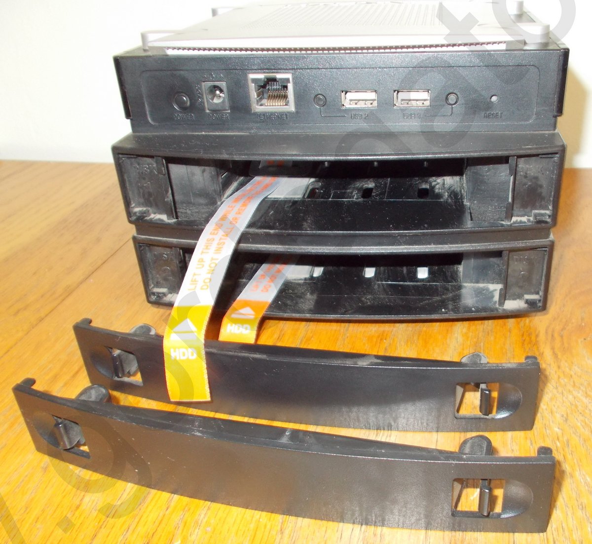 Linksys N200 NAS Network Attached Storage (Diskless) - Image 3