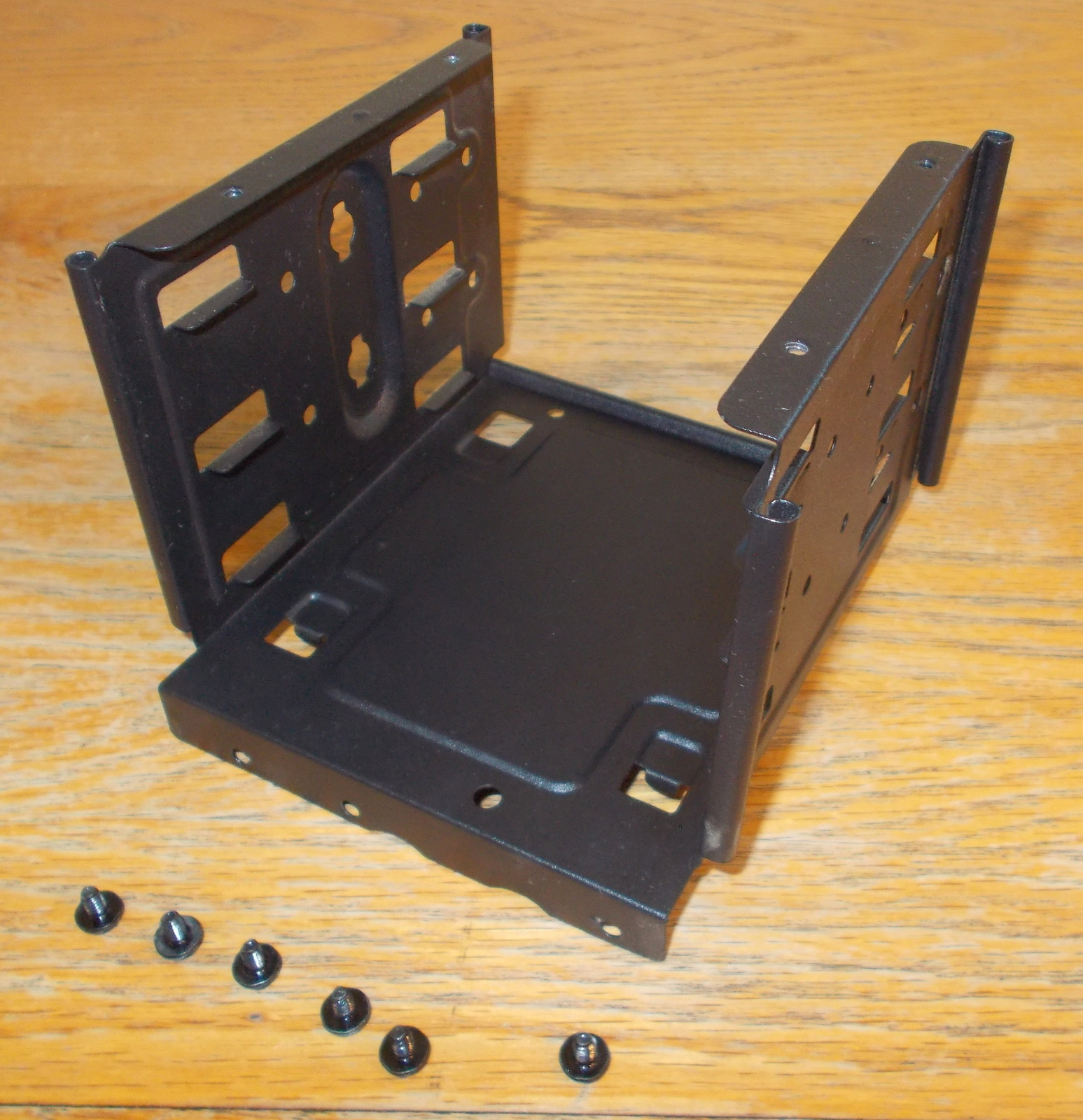 3.5" 2.5" Internal Hard Disk Drive Bracket Holder for Cooler Master N200 PC Case - Image 4