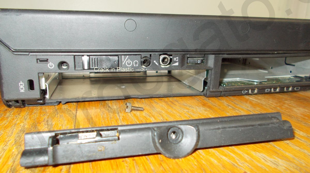 Lot of 2 IBM Thinkpad Laptop Notebook Computer PCs for PARTS REPAIR 770Z & 770E - Image 8