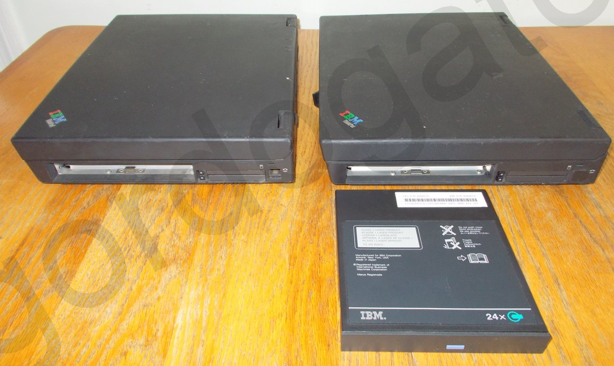 Lot of 2 IBM Thinkpad Laptop Notebook Computer PCs for PARTS REPAIR 770Z & 770E - Image 9