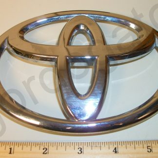 Used Toyota Emblem Logo Chrome Trim 90975-02192 90975-A2004 About 4" x 6"