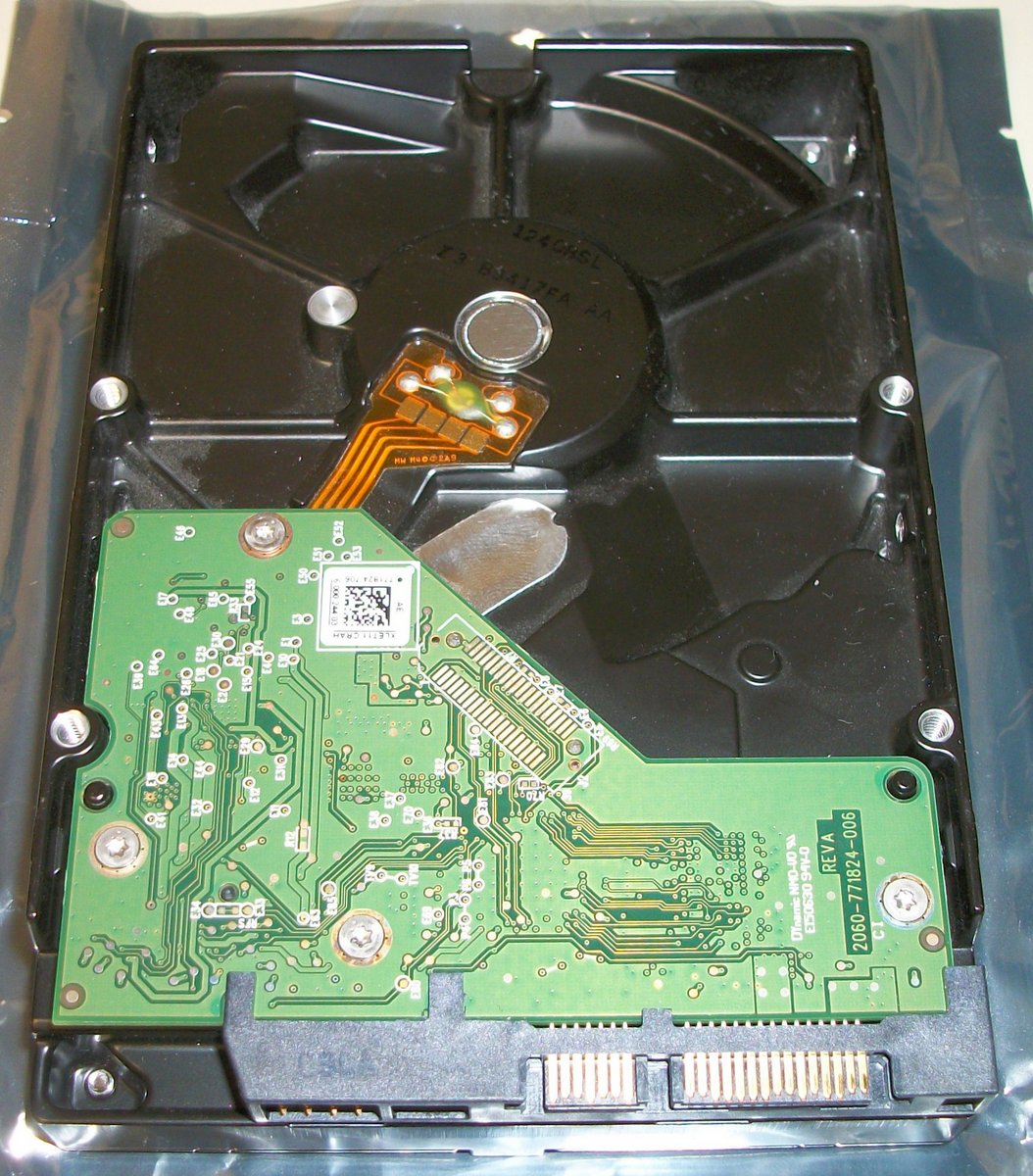 Western Digital WD10EZEX-75ZF5A0 1000GB 1TB 3.5" Desktop Hard Disk Drive WD Blue - Image 2