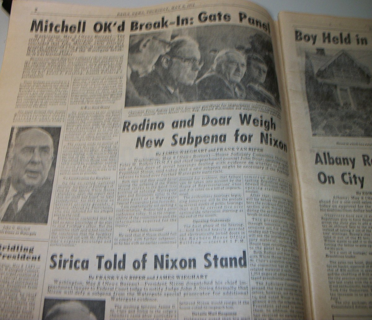 New York (New Jersey edition) Daily News Thursday May 9, 1974 Mitchell Watergate - Image 2