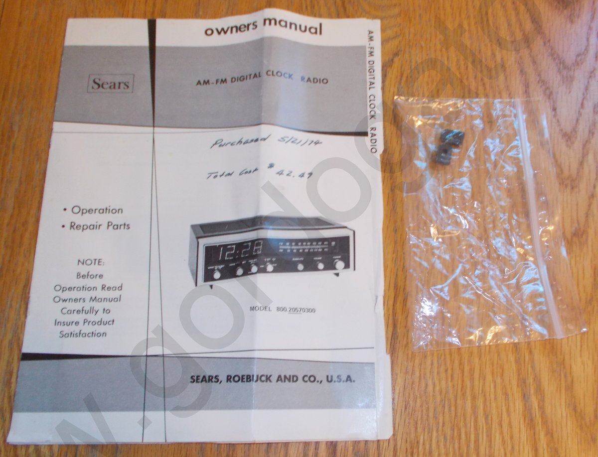 Sears AM-FM DIGI/TREK Digital Clock Radio - Image 6