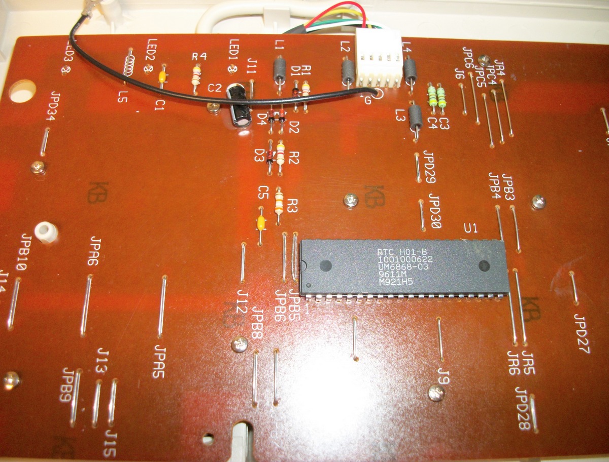 BTC Model 5140 Windows Keys PS/2 PS2 US H01-A Computer Keyboard Made in China - Image 11