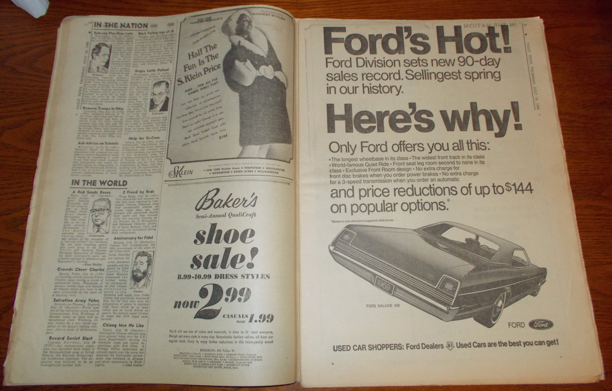 New York Daily News Thursday July 24, 1969 Apollo 11 Splashdown Ted Kennedy - Image 5