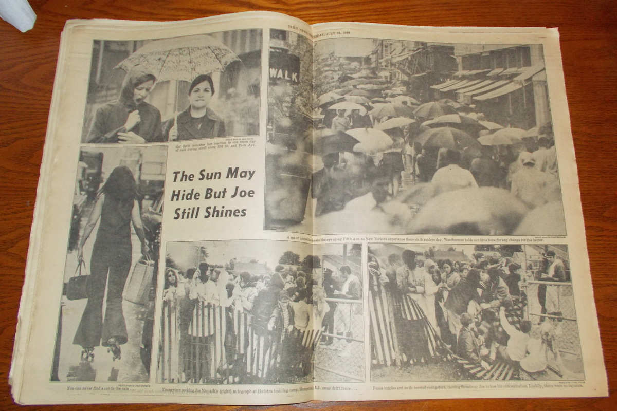 New York Daily News Thursday July 24, 1969 Apollo 11 Splashdown Ted Kennedy - Image 11