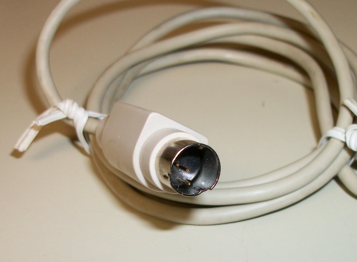 Sun Microsystems Type 5 Compact 1 Ball Mouse - 370-1586-03 - Image 6