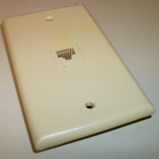 Leviton 8 Conductor Screw Terminal Single Gang 1 Port Wall Faceplate/Jack 40S8 LR80287