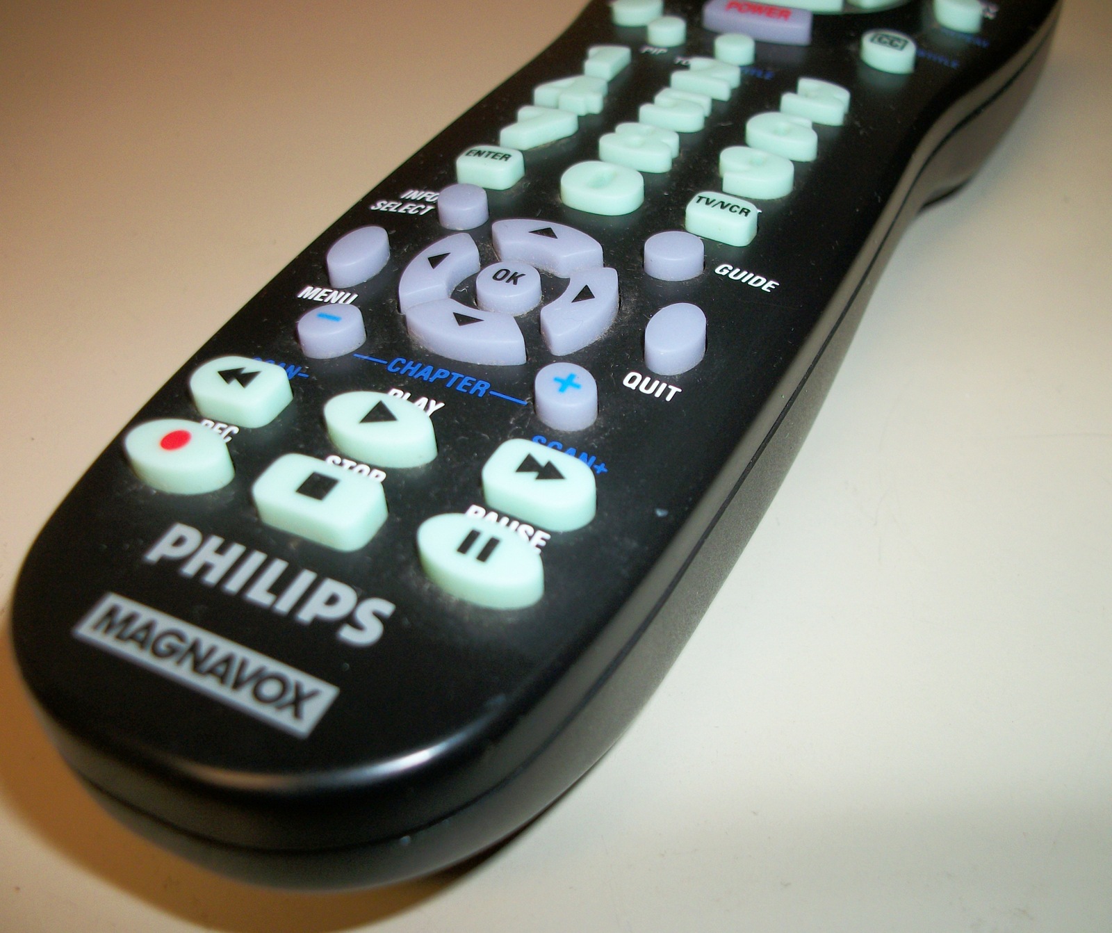 Original Wireless Philips Magnavox CL010 Universal 3 Device Remote Control - Image 5