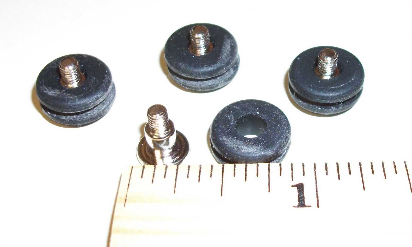 Lot of 4 M3 Thread x 8mm Step Screws w/ Grommets for 2.5" HDD Lian Li PC-9F Case