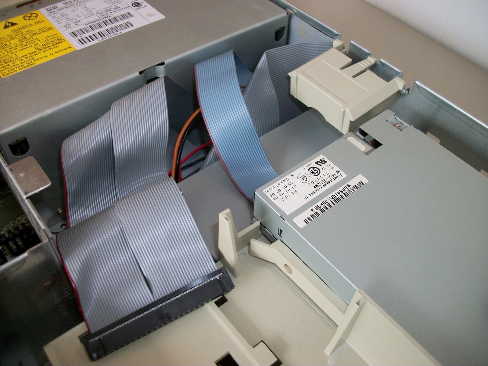 Apple Power Macintosh PowerMac 7200/90 90MHz PowerPC 601 24MB RAM NO HDD - Image 11