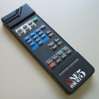 One For All 5 URC-2001 Universal 5 Device Remote Control VCR Cable CD Aux TV