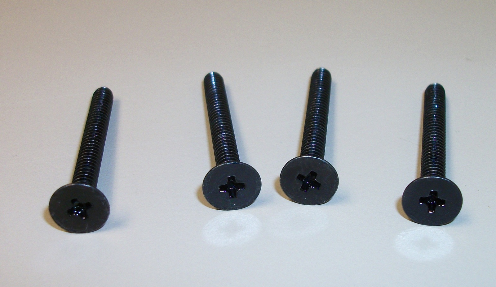 Lot of 4 Long (30mm) Cooling Fan Screws for Corsair Carbide 678C Computer Case - Image 3