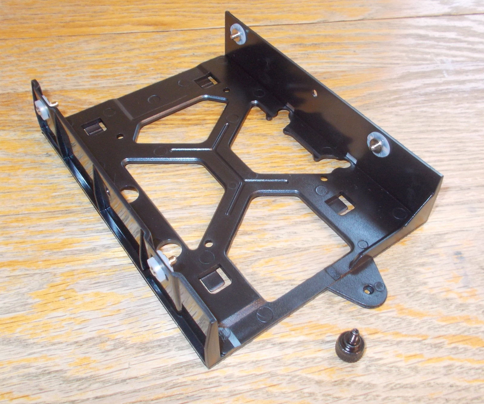 SSD or Hard Disk Drive Mounting Tray Sled Bracket 4 Corsair Crystal 570X Cases