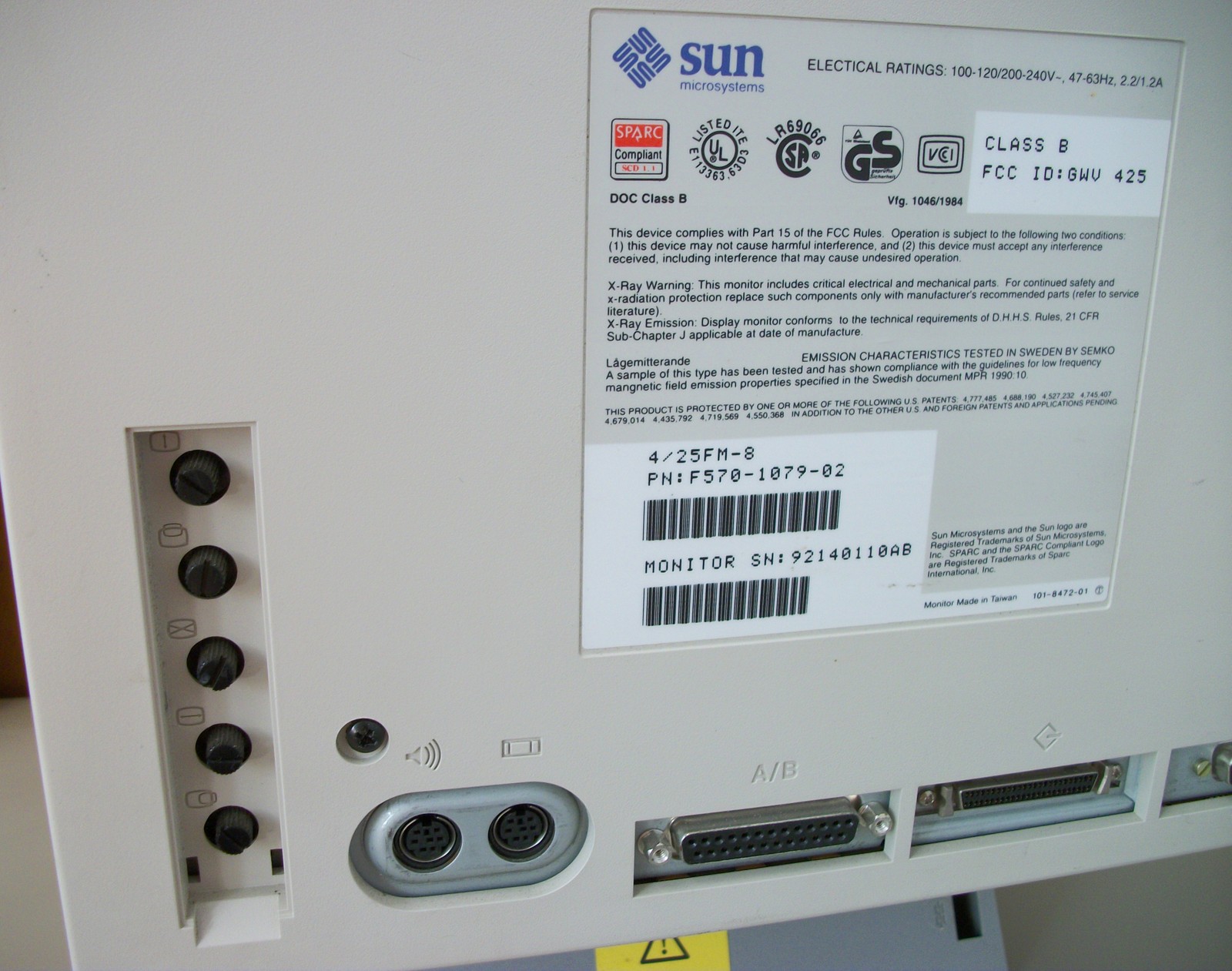 Sun Microsystems SparcStation ELC All In One Workstation for Parts / Repair 1992 - Image 6