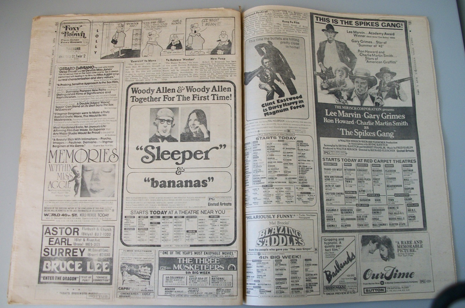 New York Daily News May 1 1974 Nixon Watergate Tape Transcripts Polaroid SX70 AD - Image 15