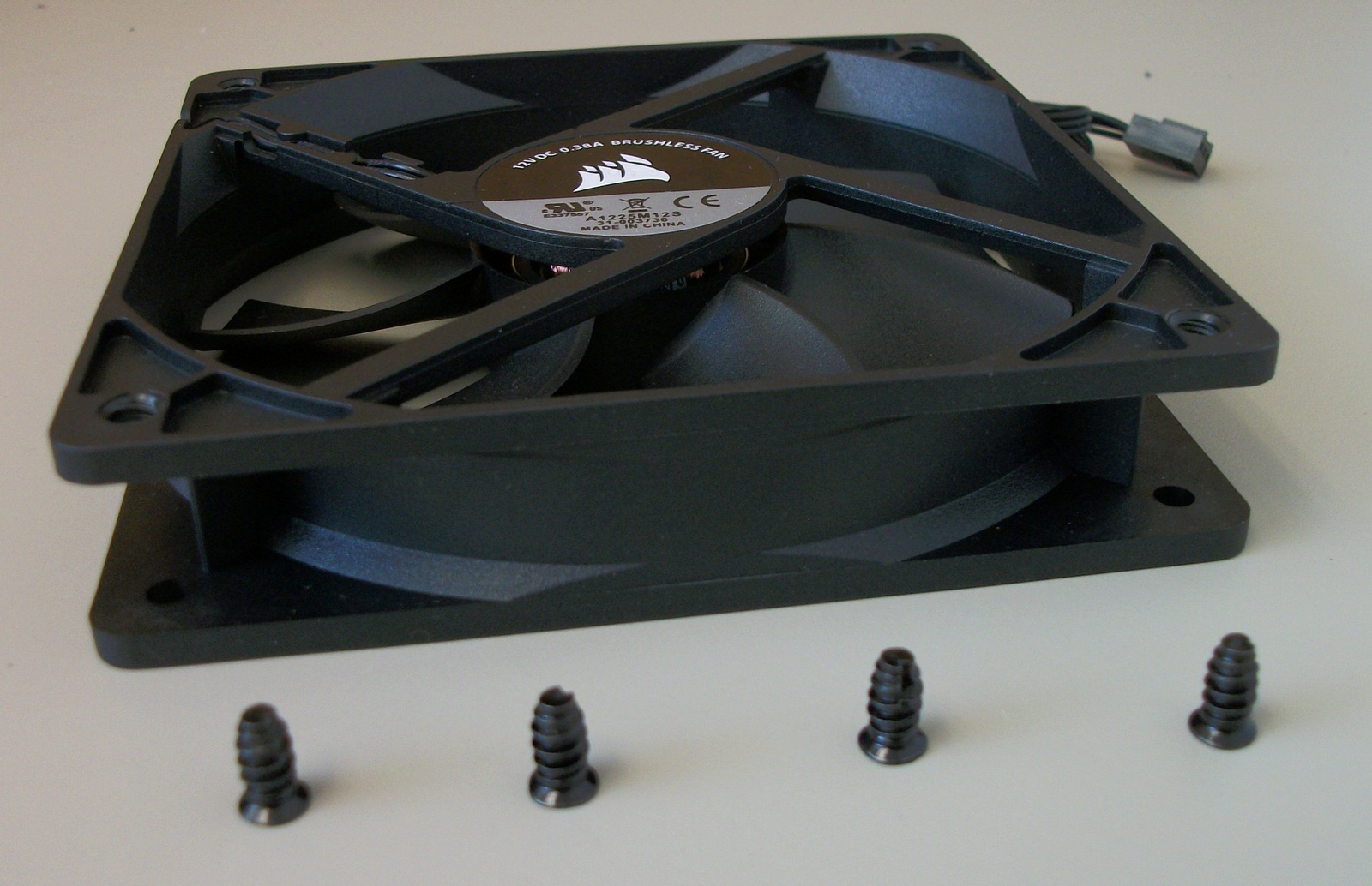 Black 120 x 25 mm Case Fan For Corsair Carbide 100R PC Cases A1225M12S w/ Screws - Image 2