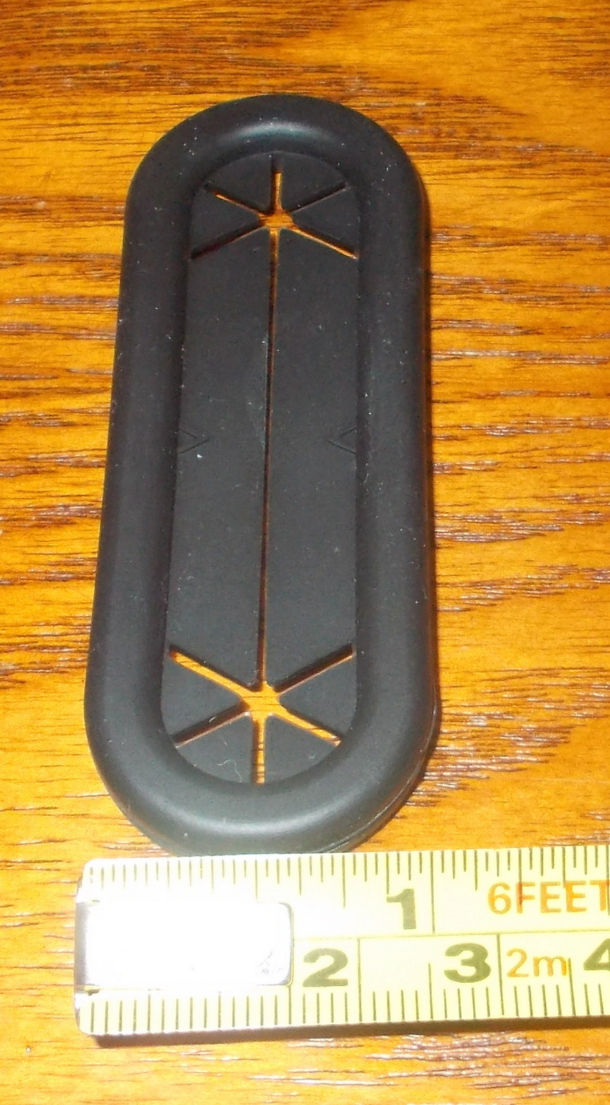 One Small Black Rubber Wire-Routing Grommet 4 Corsair Obsidian 1000D PC Case - Image 4