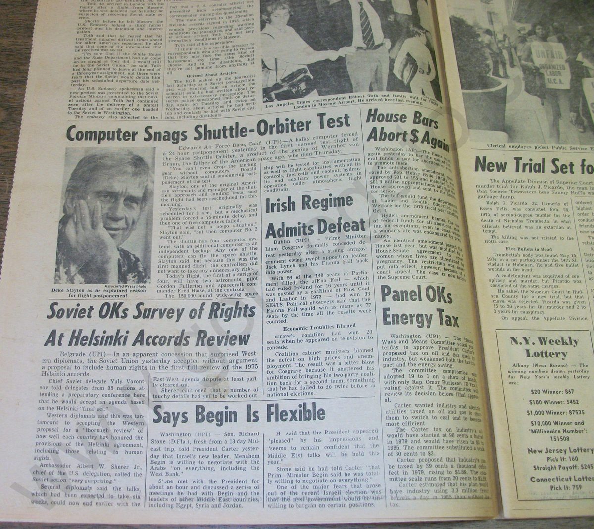 New York Daily News - Saturday, June 18, 1977 - Von Braun, Slayton - Image 4