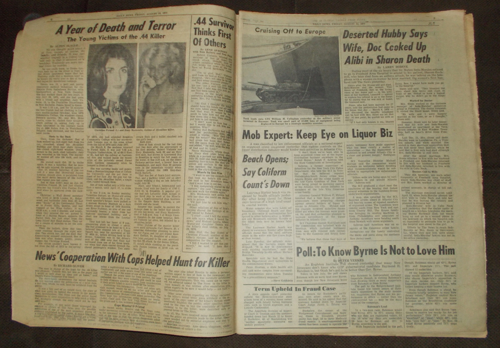 New York Daily News 12 August 1977 Son of Sam David Berkowitz Pele Space Shuttle - Image 4