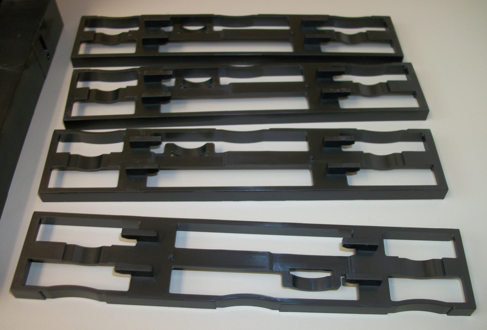 3.5" / 2.5" SSD HDD Disk Drive Drive Bay Cage Holder for Corsair Carbide 200R - Image 2