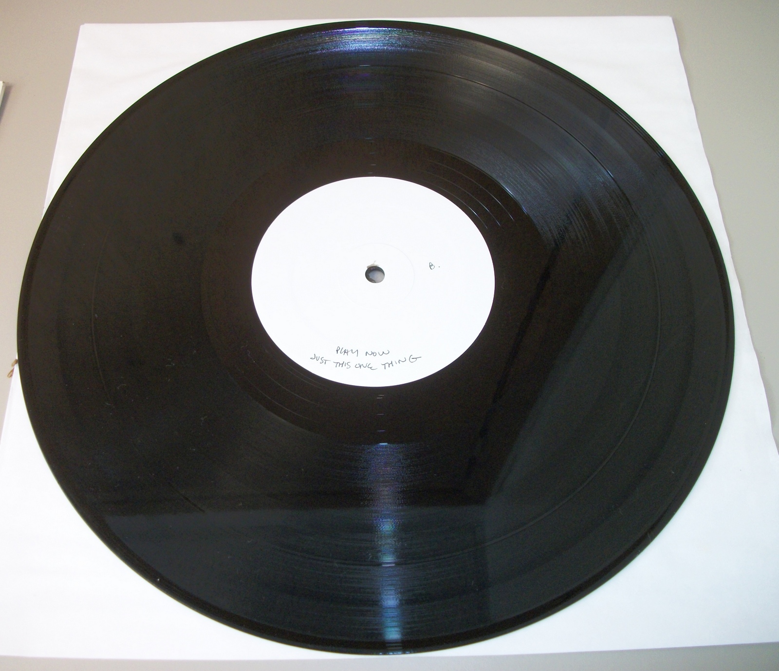 Atonik Electronic Music 331/3 RPM Vinyl 12" Record Supermassive Promotional 2003 - Image 6