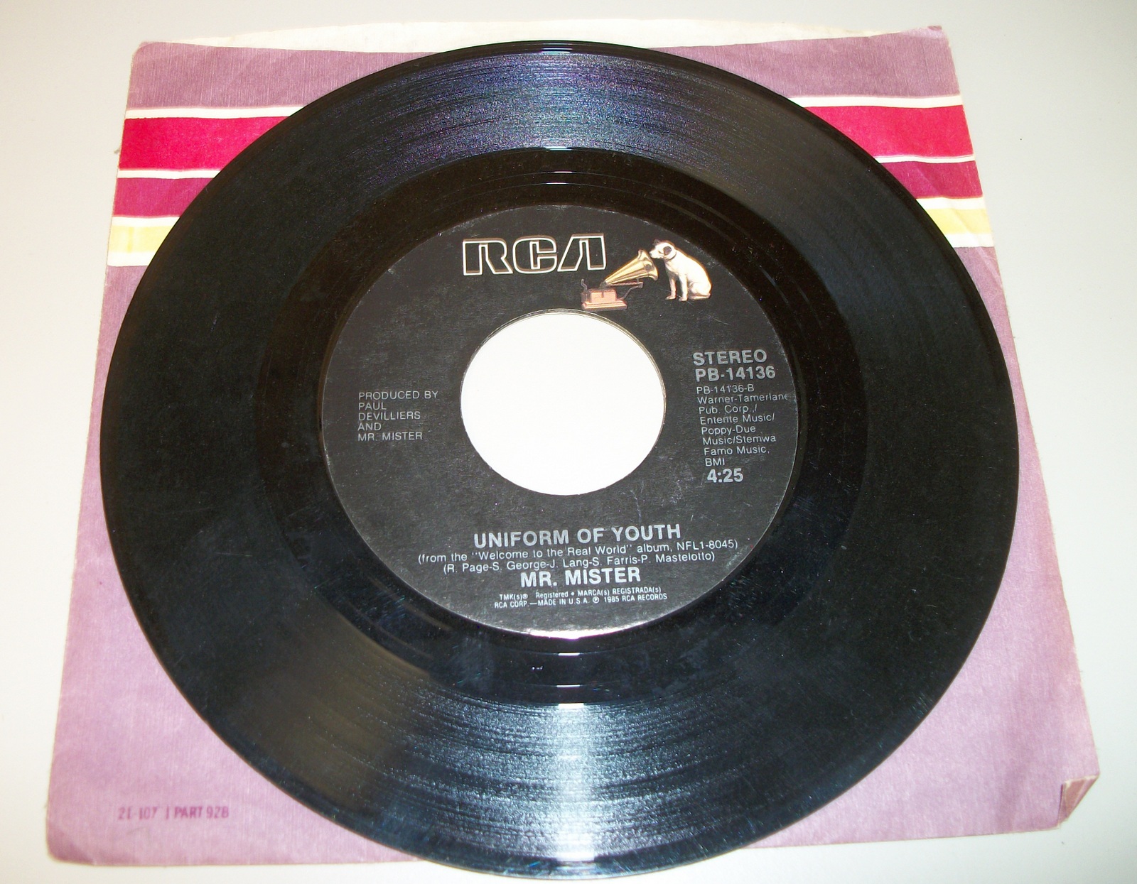 Mr. Mister Broken Wings Uniform Youth 45 RPM Vinyl 7" Record RCA 1985 PB-14136 - Image 4