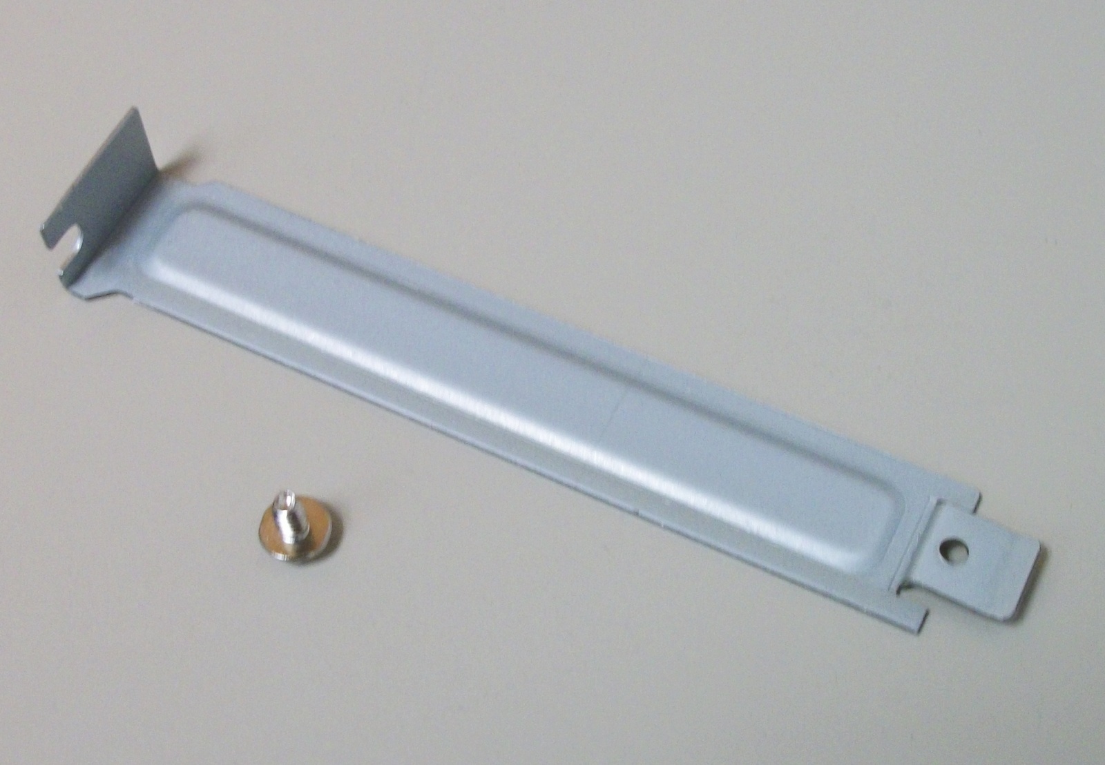 Grey Steel Solid PCIe Slot Cover Bracket 4 Antec Three Hundred 300 Computer Case