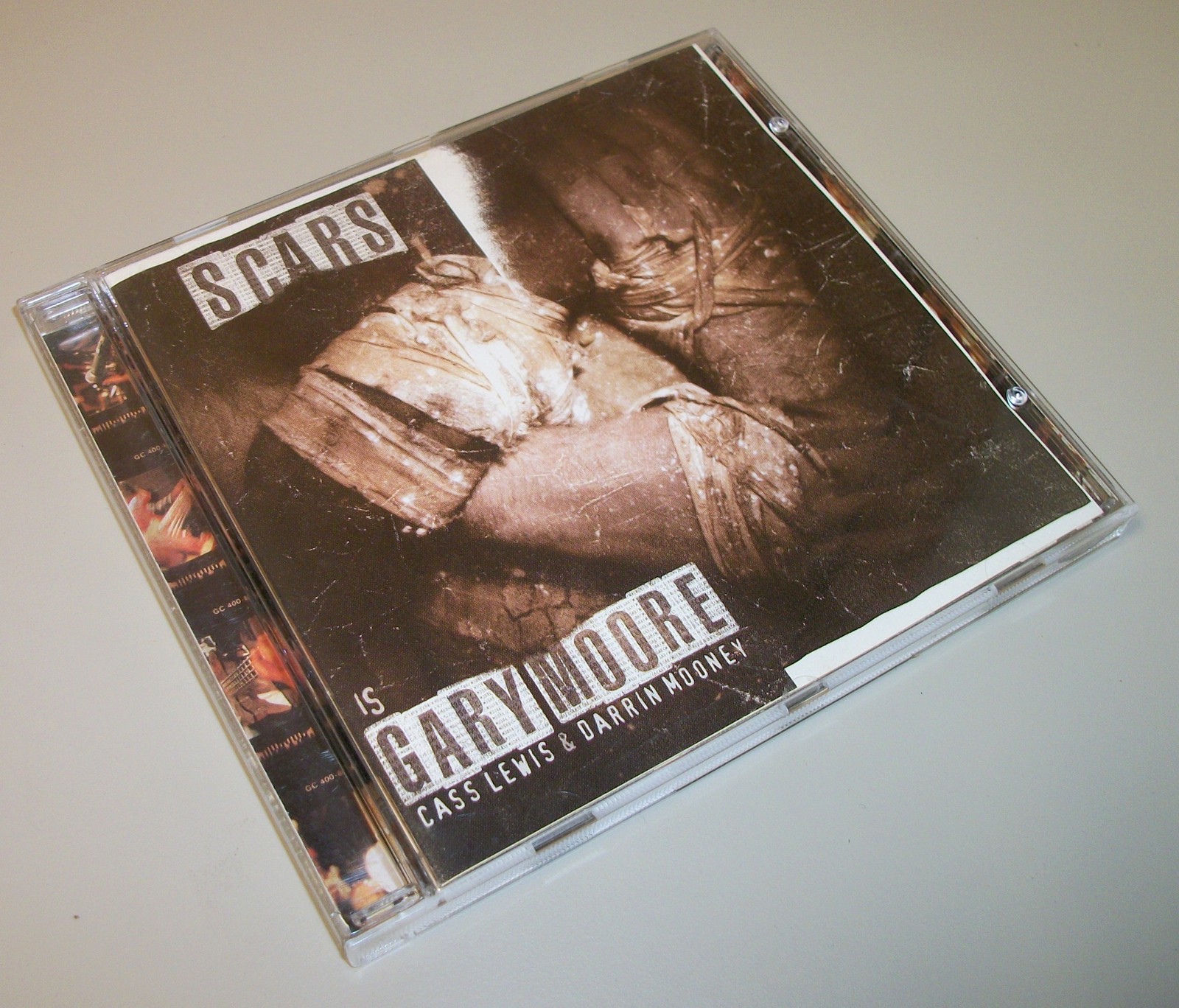 Gary Moore Scars Rock Music CD Disc Jewel Case Sanctuary Made in USA 2002