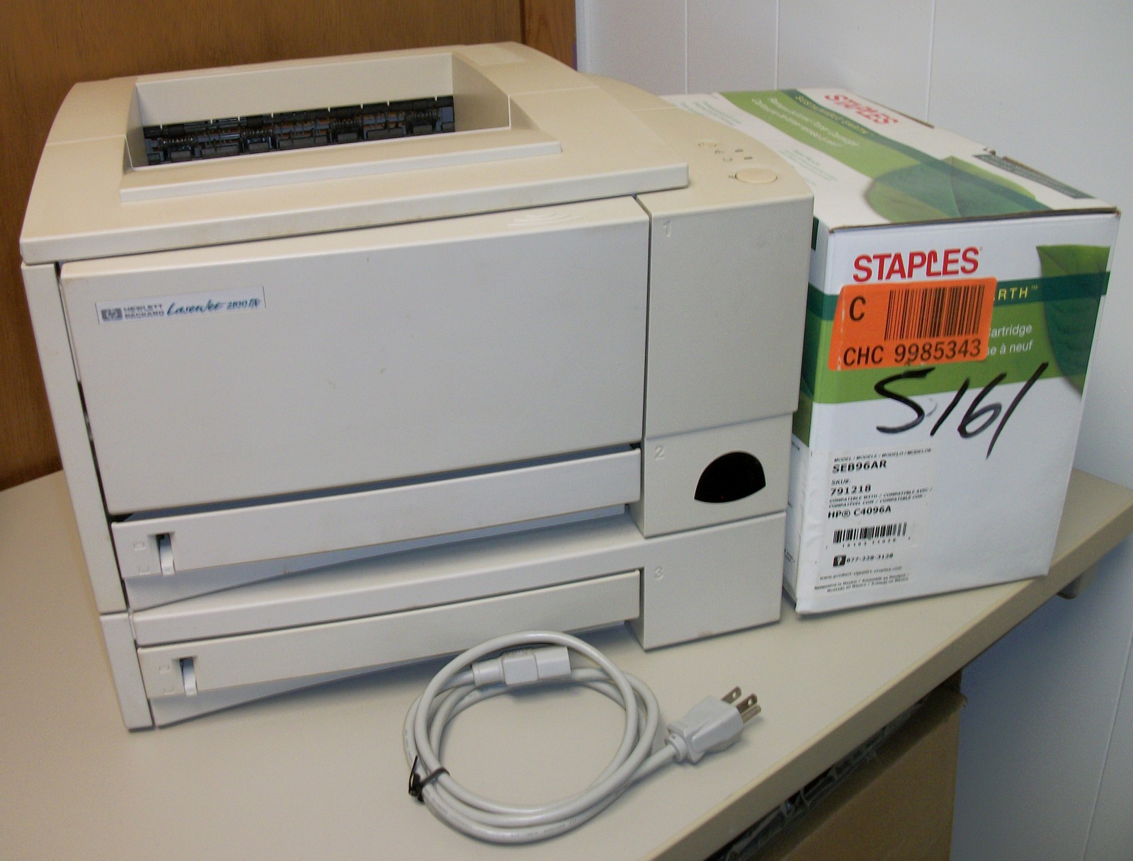 HP Hewlett Packard LaserJet 2100tn Dual Tray Network Parallel Port B/W Printer