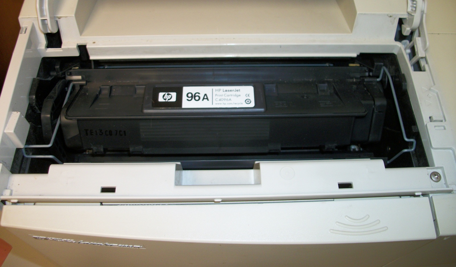 HP Hewlett Packard LaserJet 2100tn Dual Tray Network Parallel Port B/W Printer - Image 7