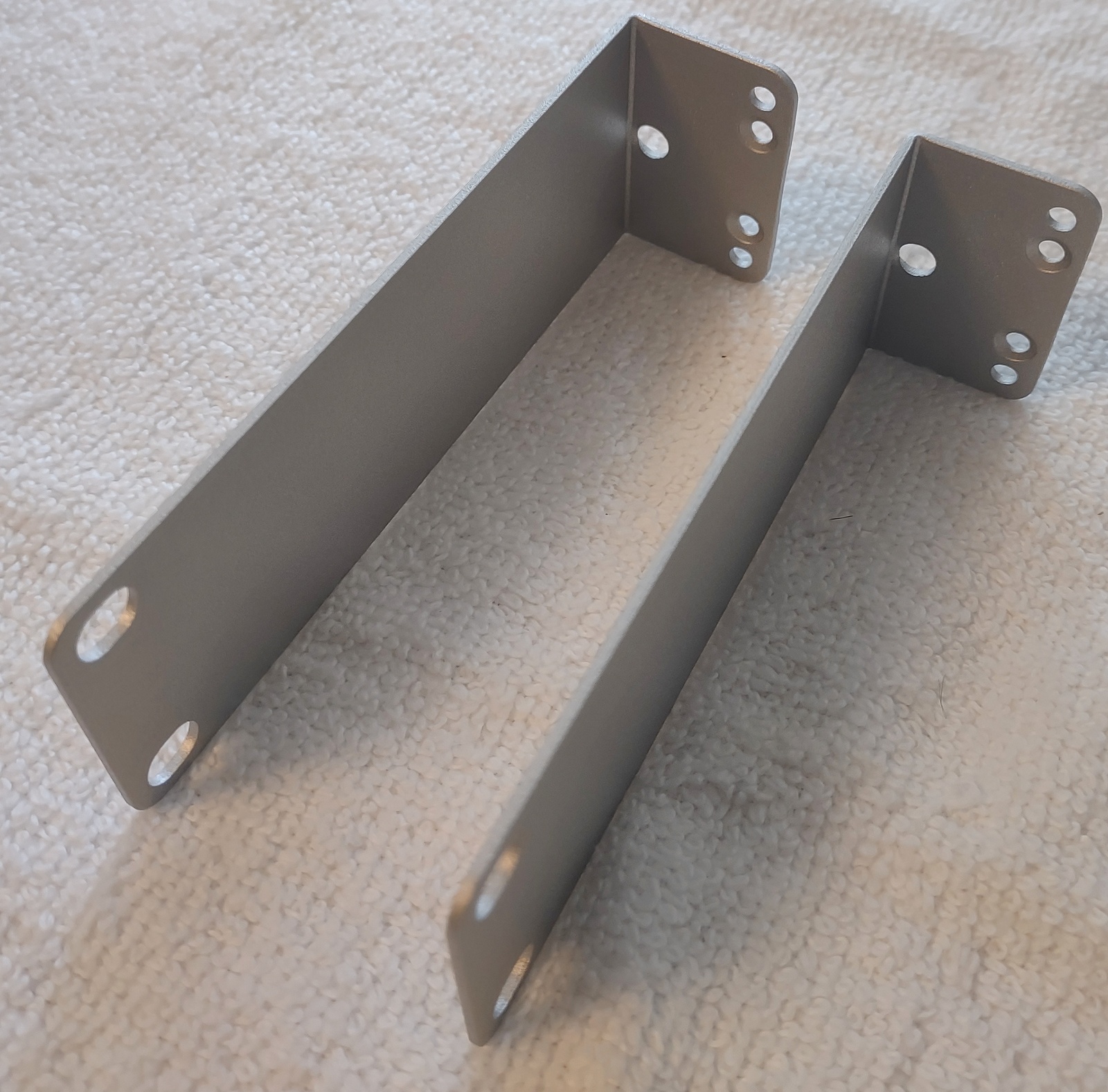 Silver Grey Steel Rack Mount Bracket Ear Set for Edgewater Edgemarc 4550-101 - Image 4