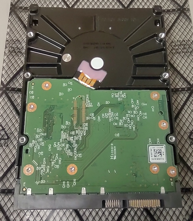 Western Digital Red 6TB Desktop NAS 3.5" SATA Hard Disk Drive HDD PARTS / REPAIR - Image 2
