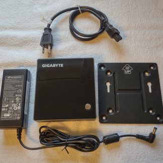 Gigabyte Brix AMD A8-5545M Ultra SFF PC Computer 8GB RAM 120GB SSD Windows 10 Hm