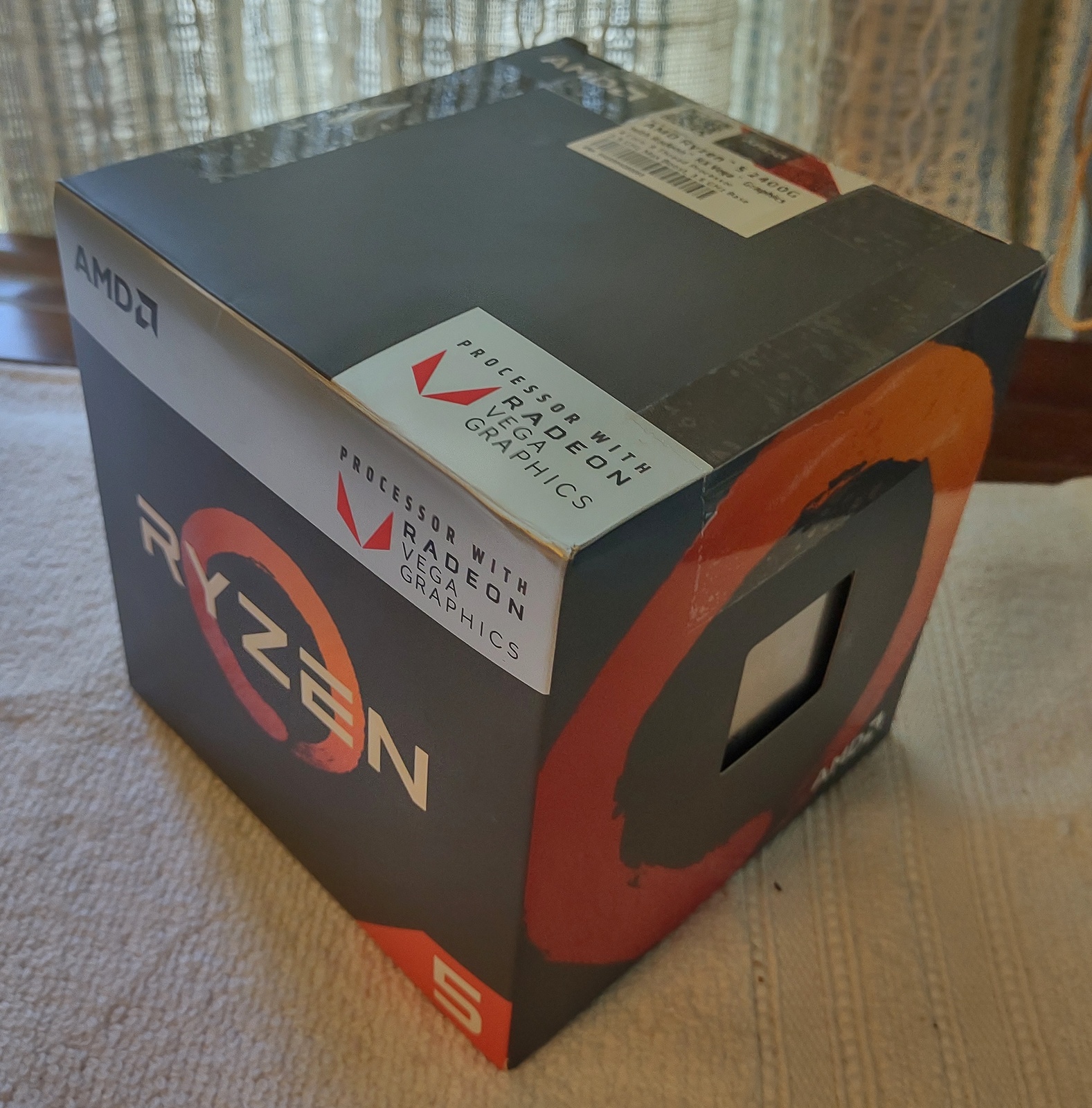 AMD Ryzen 5 2400G APU CPU Socket AM4 Processor YD2400C5FBBOX w/ Heatsink, Fan - Image 5