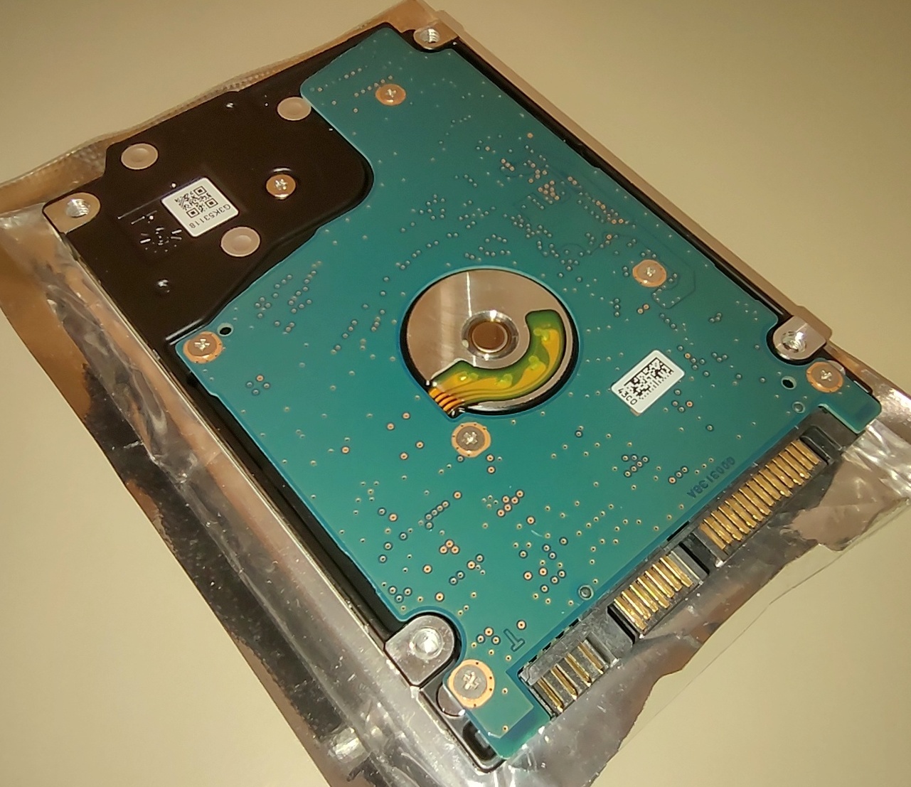Toshiba 1000GB 1TB Laptop 9mm 2.5" SATA Hard Disk Drive MQ01ABD100V Aug 2019 - Image 2