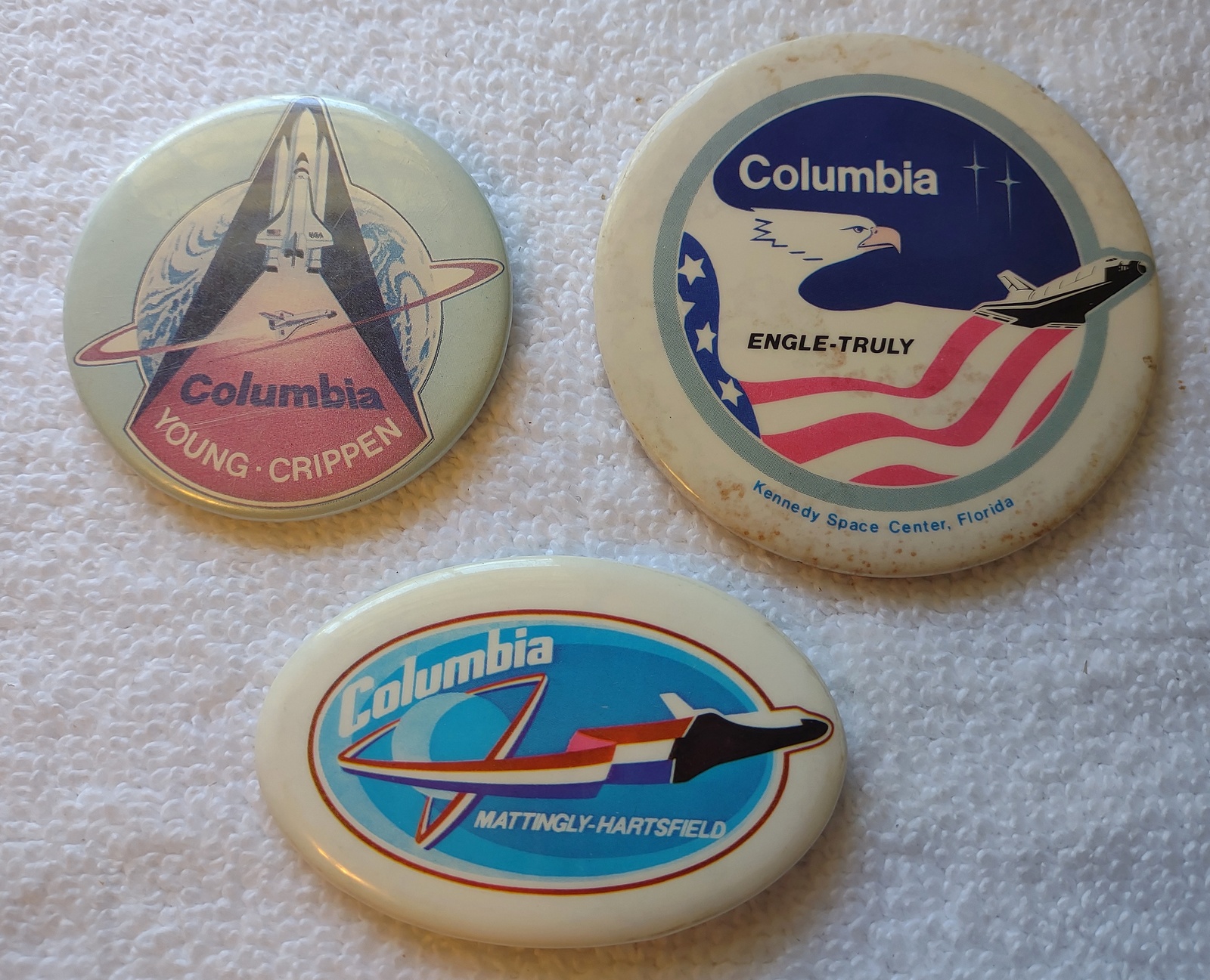 Lot of 3 NASA Space Shuttle Columbia STS-1, 2, 4 2.25" Metal Pin Button Badges