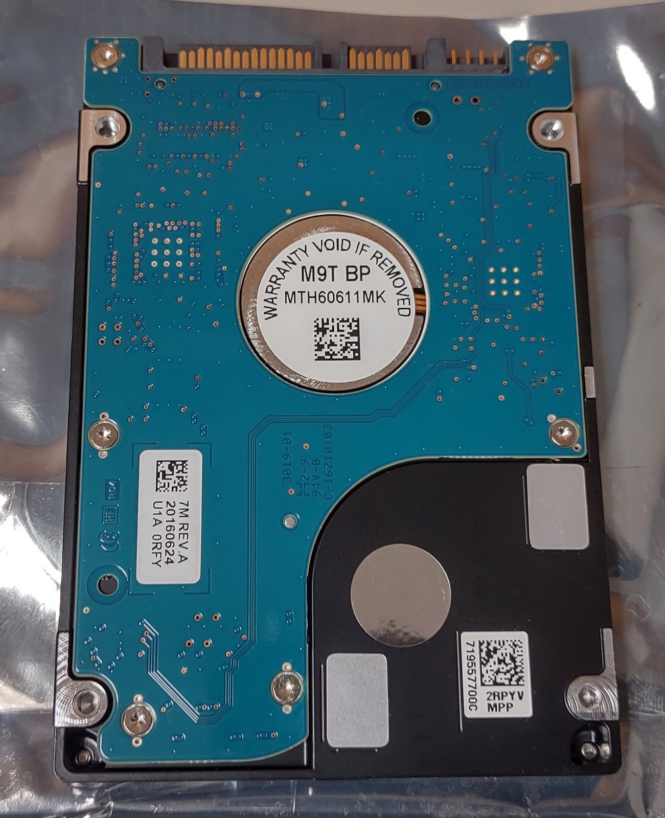 Seagate 2TB 2000GB Laptop 9.5mm 2.5" SATA Hard Disk Drive ST2000LM003 07/2016 - Image 2