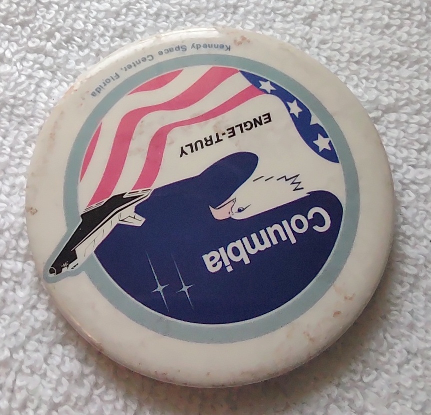 Lot of 3 NASA Space Shuttle Columbia STS-1, 2, 4 2.25" Metal Pin Button Badges - Image 10