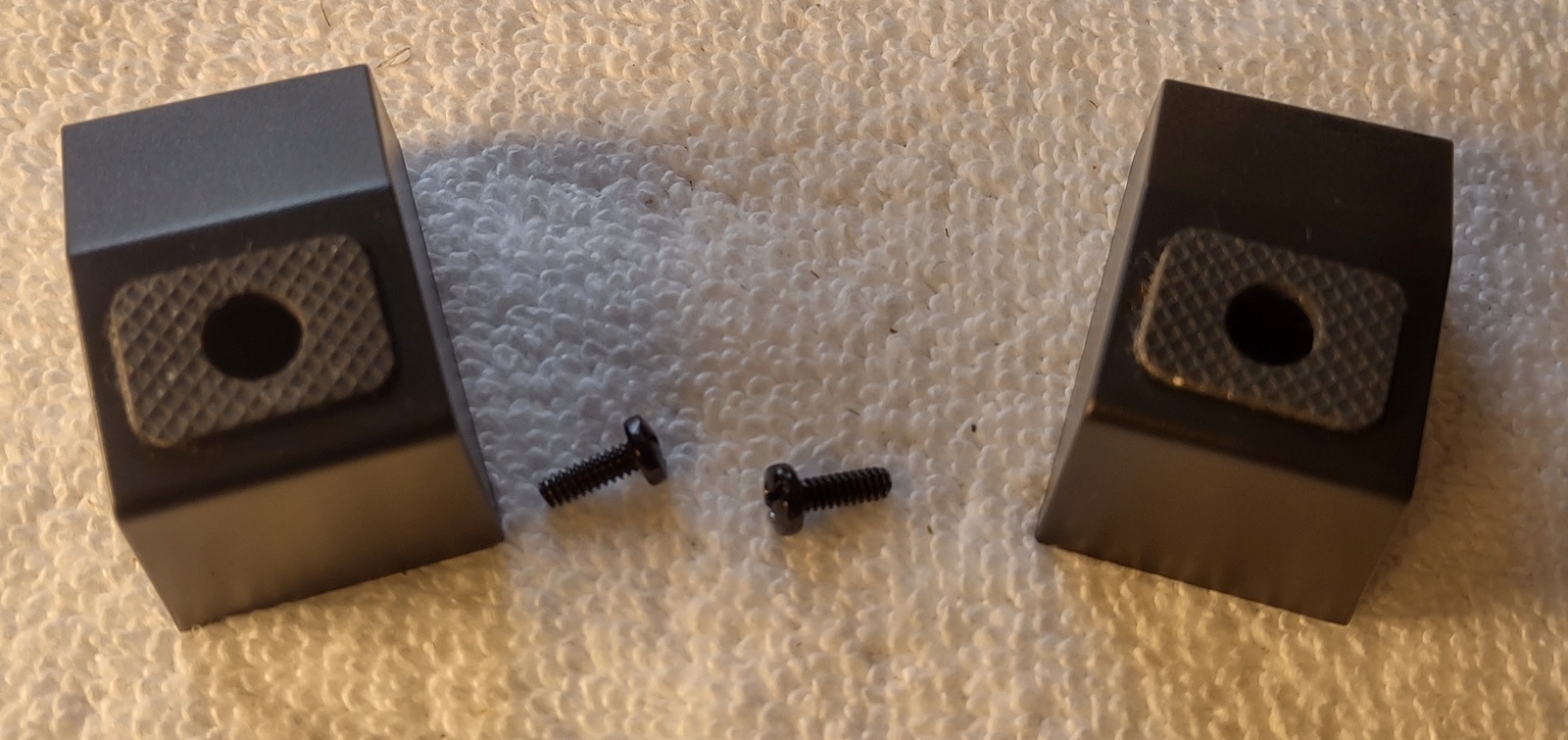 2 Black Plastic Foot Feet for Corsair iCUE 4000D Airflow Computer Case w/ Screws - Image 2