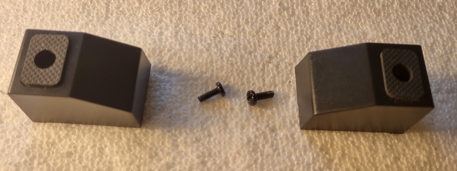 2 Black Plastic Foot Feet for Corsair iCUE 4000D Airflow Computer Case w/ Screws - Image 4
