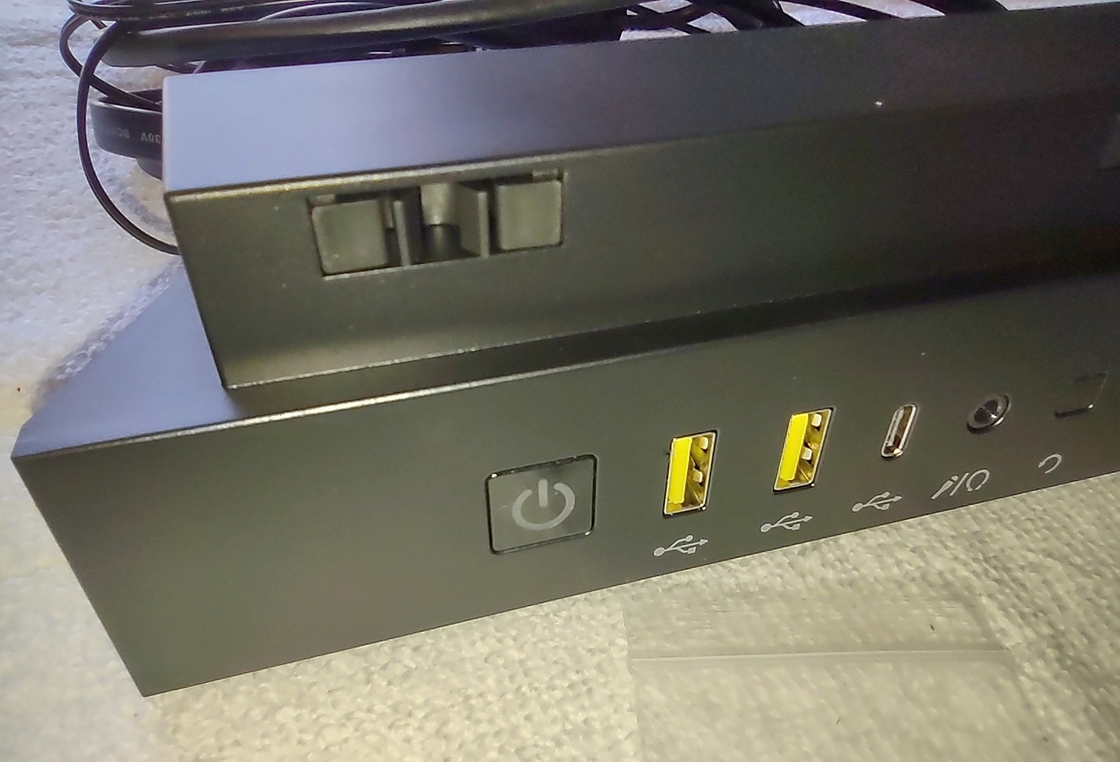 Black Front I/O IO Panel USB Audio 4 Corsair iCUE 5000D / 5000X / 5000D Airflow - Image 2