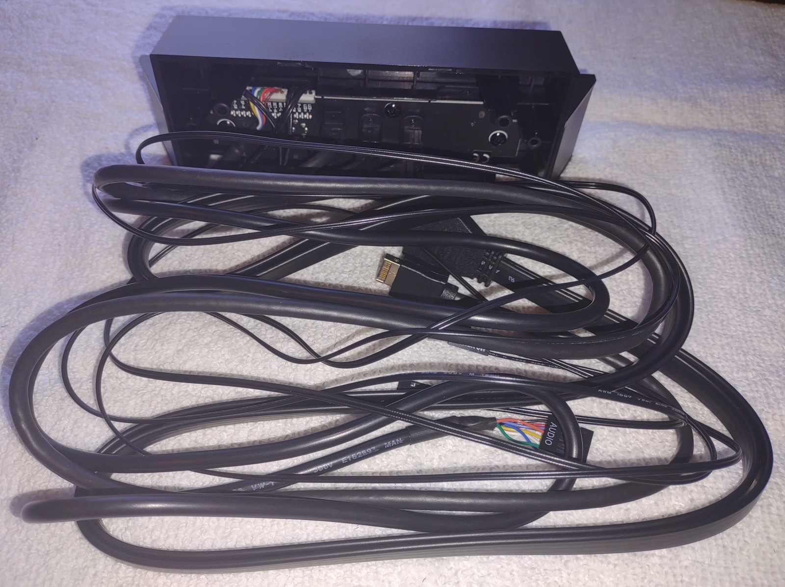 Black Front I/O IO Panel USB Audio 4 Corsair iCUE 5000D / 5000X / 5000D Airflow - Image 4