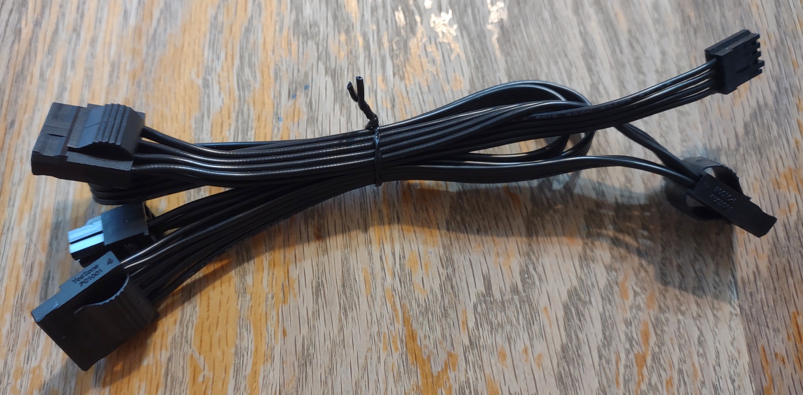 3 x Molex, 1 x Floppy Plugs Modular Power Cable for EVGA 650BQ Power Supply 40" - Image 3