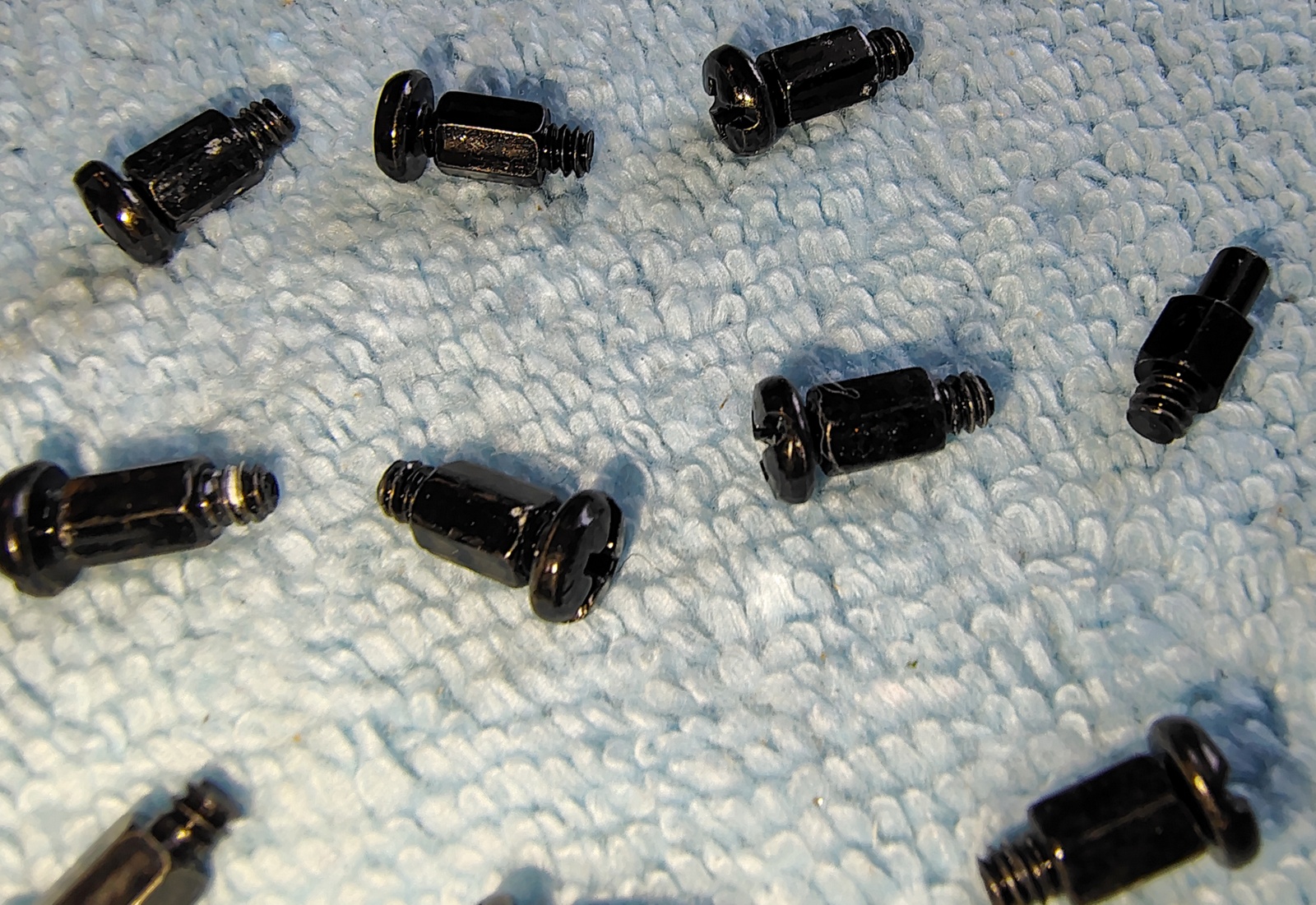 Lot of Black Motherboard Standoffs & Screws for Corsair iCUE 4000D Computer Cases - Image 3